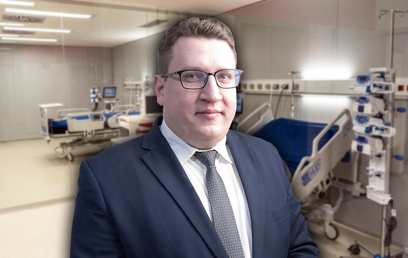 Semnatarul contractului fără licitație pentru cele 460 de paturi ATI spune că ministerul a decis ”să nu facă mare tam-tam”, ca să nu crească prețul!