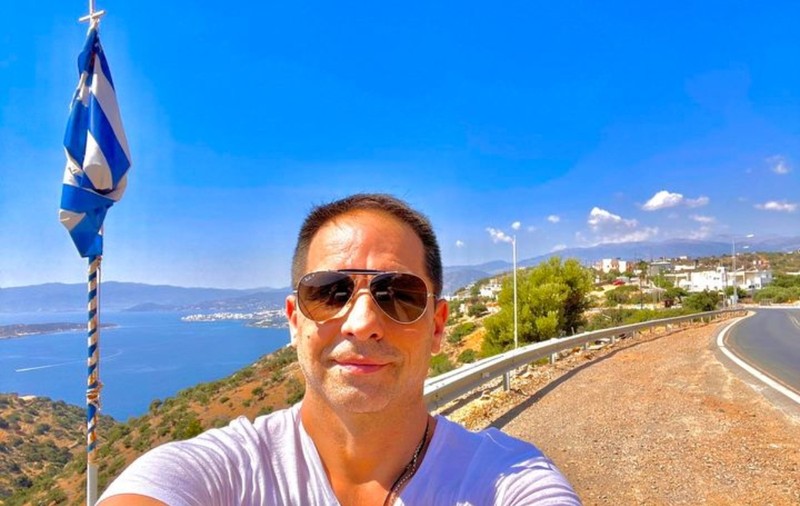 Ajuns zilele acestea în Grecia, Dan Negru a rămas consternat de ceea ce vede: „Atena a ajuns un ghetou, litoralul e un fel de adunătură de Eforie din anii ’90”