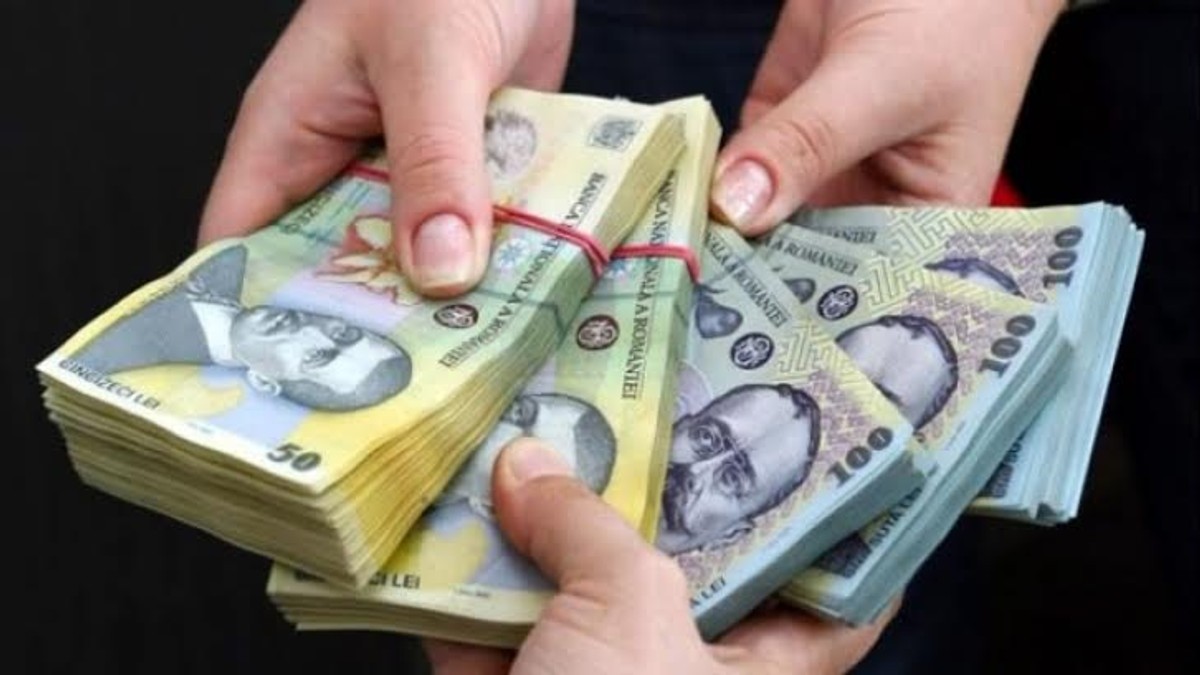 Somerii care se vor angaja in alt oras vor primii 12500 de lei