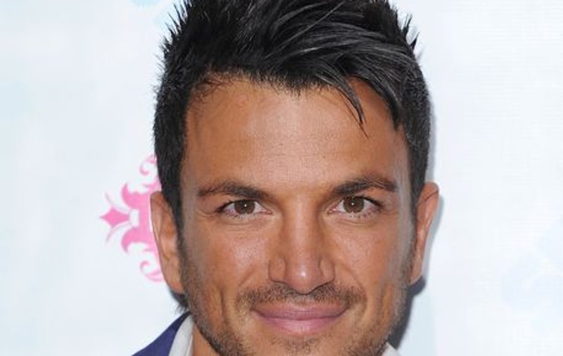 Peter Andre: "Sunt singur şi profit din plin de asta"