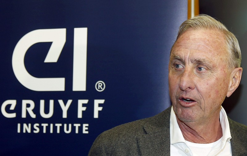 Doliu în fotbal: marele ^Johan Cruyff a murit azi, la doar 68 de ani! Olandezul a pierdut lupta cu cancerul / VIDEO