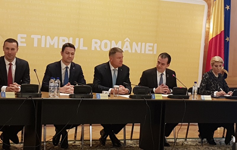 Preşedintele Iohannis, la şedinţa conducerii PNL: „Am mesaje în toate domeniile, dar le voi doza”