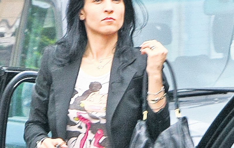 Sora lui Sergiu Nicolaescu a trecut peste neînţelegeri şi a sunat-o pe Dana de ziua ei: "N-am avut bani să-i iau cadou"