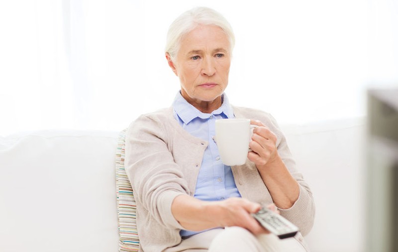 Decizia care a inflamat spiritele în Marea Britanie. BBC renunță la abonamentul gratuit pentru pensionarii de peste 75 de ani