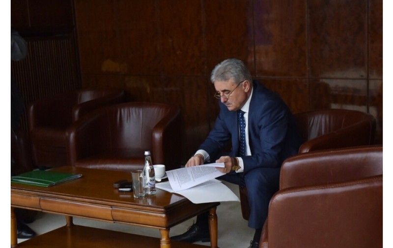PNL cere audierea ministrului de Finanțe, în Parlament, pe tema legii salarizării unitare