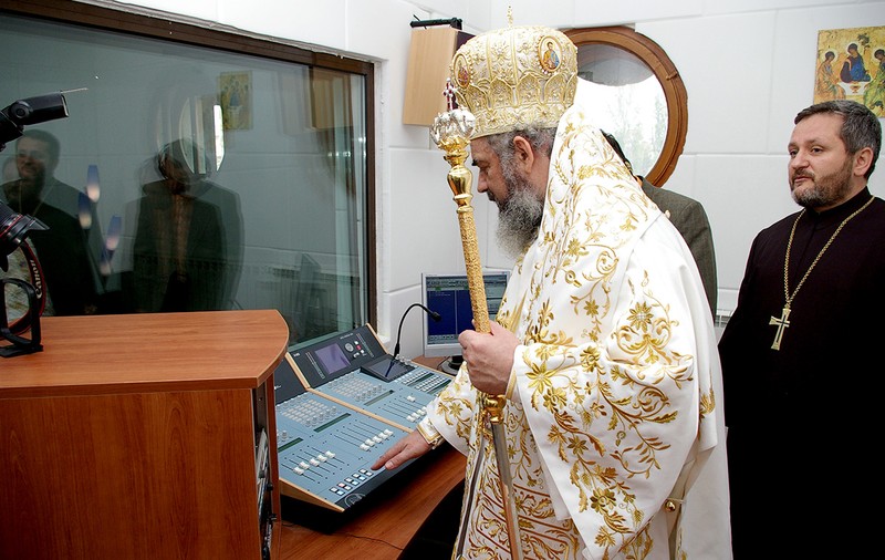 Biserica Ortodoxă Română își deschide porțile pentru compozitori gay