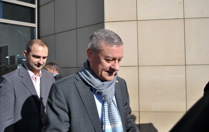 Mircea Sandu trăiește ultimele clipe la UEFA. ”Nașu'” pleacă la război!