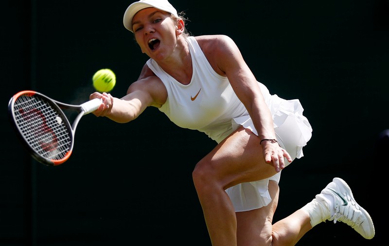 Simona Halep, în primul tur la Wimbledon 2019. „Și-a făcut încălzirea și s-a obișnuit cu jocul pe iarbă”