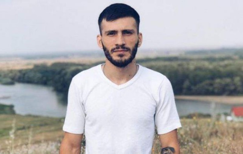 Bunica lui Leontin, tânărul care a omorât o fetiță și pe tatăl ei, în Craiova, sfâșiată de durere: “A scris că vrea să moară că n-a avut noroc în dragoste”