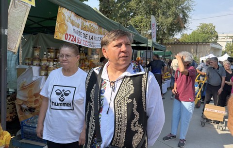 Marinel Băltărețu și soția la Târgul Național al Mierii