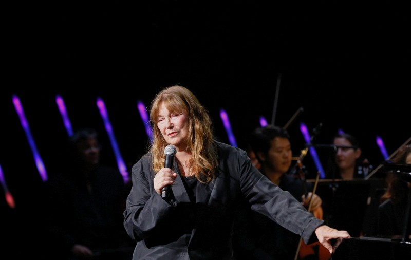 Jane Birkin a murit la 76 de ani. Actriţă şi cântăreaţă, ea a devenit celebră cu melodia „Je t'aime… moi non plus”