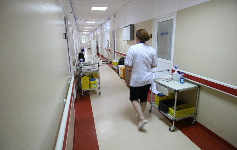 Două fetițe au ajuns la spital după ce au băut diluant