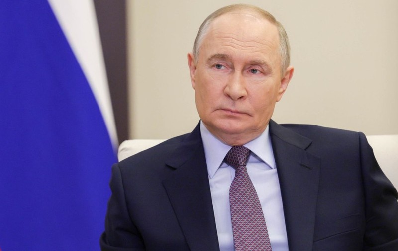 Ministrul de Externe al Iranului merge luni la Moscova, pentru a-i cere ajutor lui Vladimir Putin