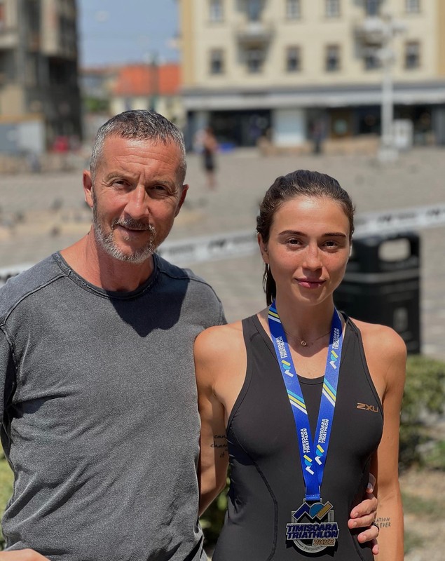 Cum arată acum fata lui Mihai Stoica. Teodora a participat la triatlon: „Sunt mândră de mine”