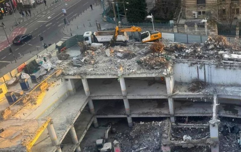 Bancorex, demolat pentru a fi reconstruit: imagini de pe șantierul de pe Calea Victoriei, unde se ridică viitorul AFI Central Tower