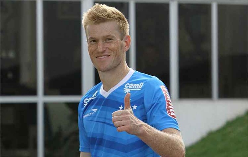 Fundașul brazilian Douglas Grolli, la CFR Cluj. A jucat la Chapecoense. A venit și Bordeianu / VIDEO