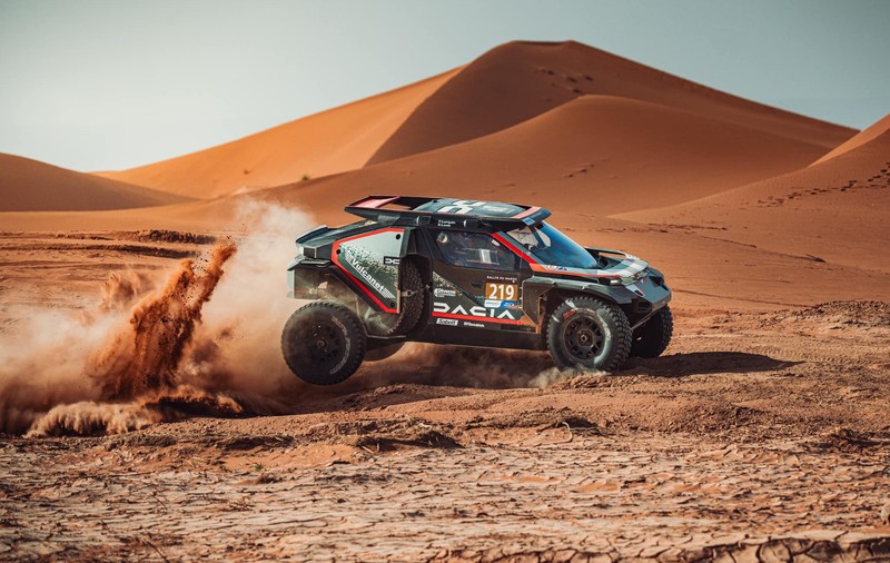 Dacia Sandrider ia startul la Raliul Dakar, pe care și-a propus să îl câștige | VIDEO