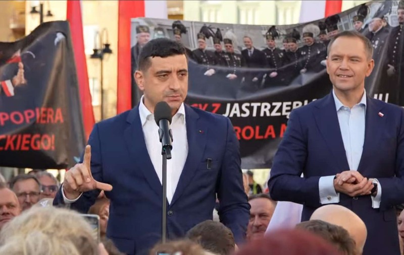 Apariție-surpriză a lui George Simion în Polonia înaintea alegerilor. Donald Tusk spune că Rusia se bucură