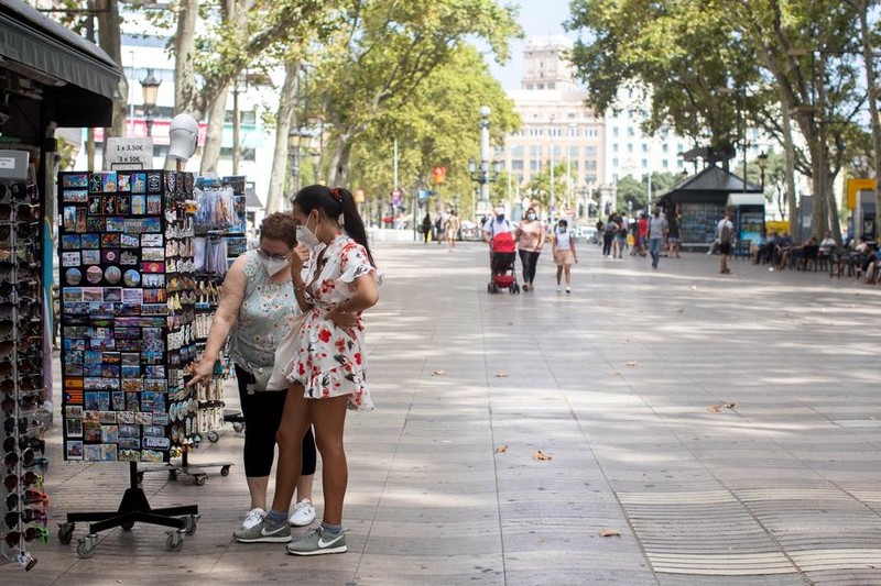 Pe Ramblas bate vântul