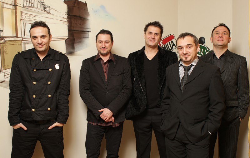  Direcţia 5 concertează la Iaşi