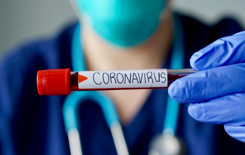 Un nou studiu adâncește misterul COVID, în loc să ofere răspunsuri. O parte dintre bolnavi nu dezvoltă imunitate la virus