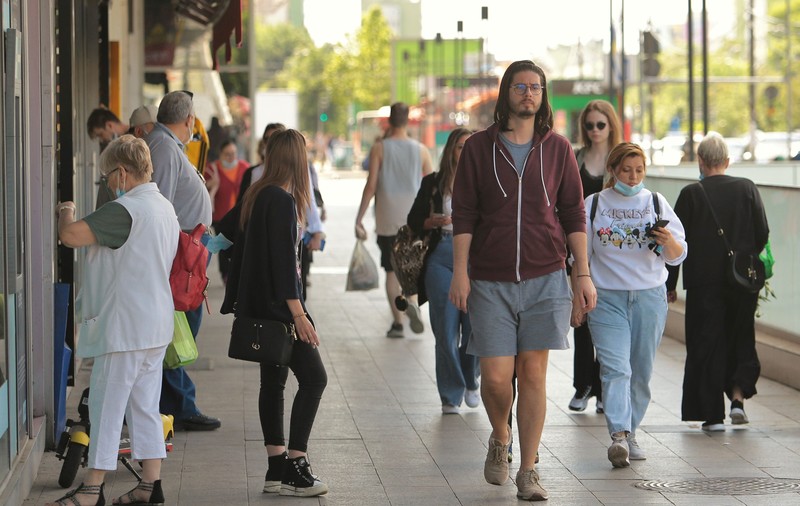 Care sunt județele cu cea mai mare rată de infectare. În București, se menține trendul descendent