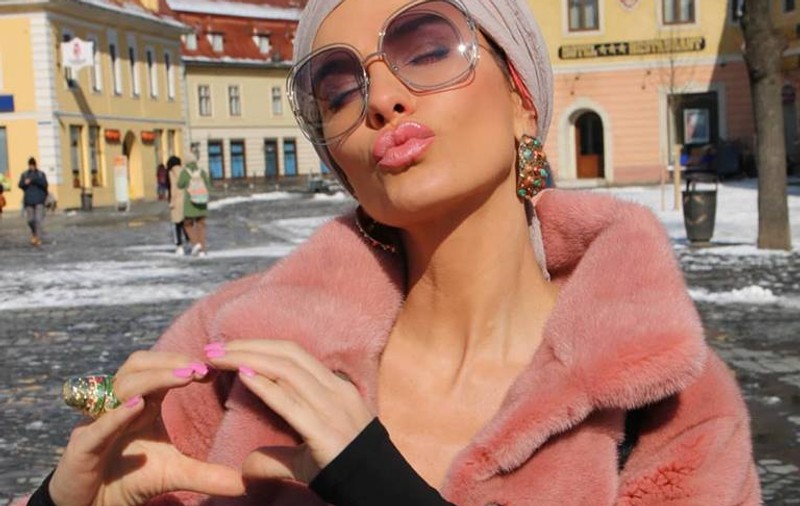 Goală în fata ferestrei! Anna Lesko duce senzualitatea la extrem