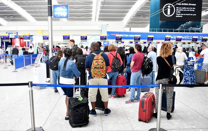MAE, atenţionare de călătorie în Regatul Unit. Greva piloţilor de la British Airways afectează şi zborurile Londra - Bucureşti