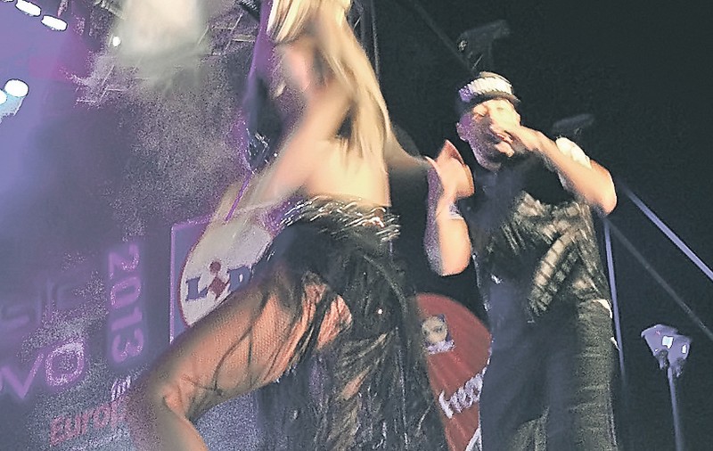 Bălanca a dansat «Binidităt!» la Ploieşti | Andreea a făcut un adevărat show