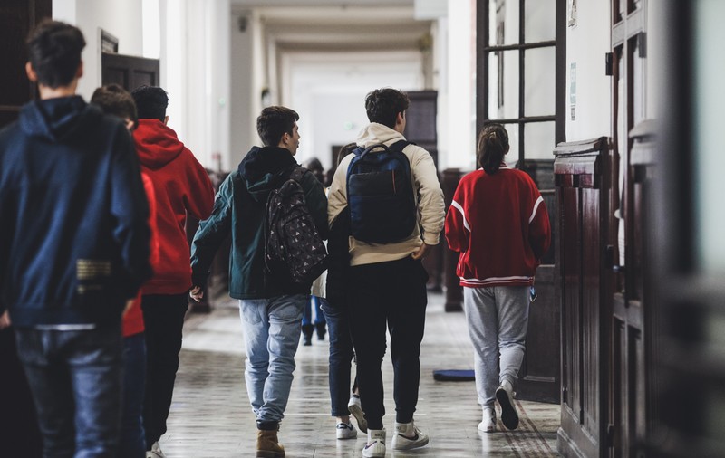 Târguri dedicate elevilor, cafenele de discuții pentru părinți și workshopuri pentru profesori, la festivalul de educație din Timișoara