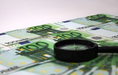 România amână să primească 6 miliarde de euro: de ce tărăgănează Guvernul cu trei ani accesul la Fondul Social pentru Climă