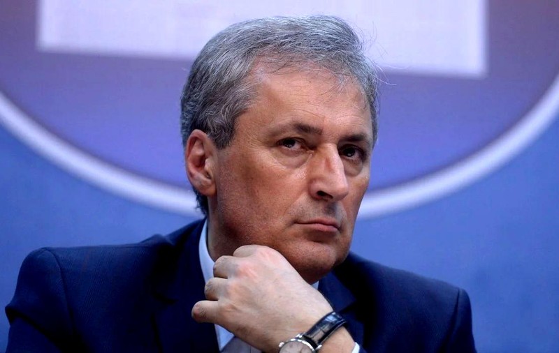 Marcel Vela face control la Poliţia Capitalei, după acuzaţiile că interlopii au oameni infiltraţi în politică şi poliţie