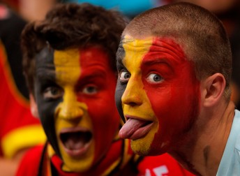epa05362515 Belgian supporters before the UEFA EURO 2016 group E preliminary round match between Belgium and Italy at Stade de Lyon in Lyon, France, 13 June 2016. (RESTRICTIONS APPLY: For editorial news reporting purposes only. Not used for commercial or marketing purposes without prior written approval of UEFA. Images must appear as still images and must not emulate match action video footage. Photographs published in online publications (whether via the Internet or otherwise) shall have an interval of at least 20 seconds between the posting.) EPA/YURI KOCHETKOV EDITORIAL USE ONLY