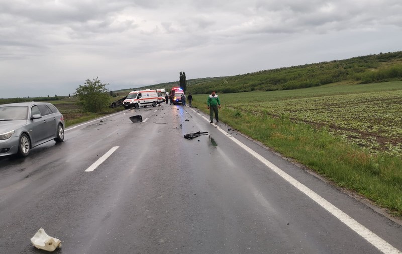Mărturia unui polițist, martor la un accident în care au murit un copil și părinții lui: „Am văzut multe rău la viața mea... Și am crezut că sunt puternic”