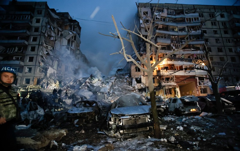 LIVETEXT Război în Ucraina, ziua 325 | Bilanțul morților în blocul din Dnipro bombardat de ruși crește la 9. Sunt 64 de răniți, din care 14 copii