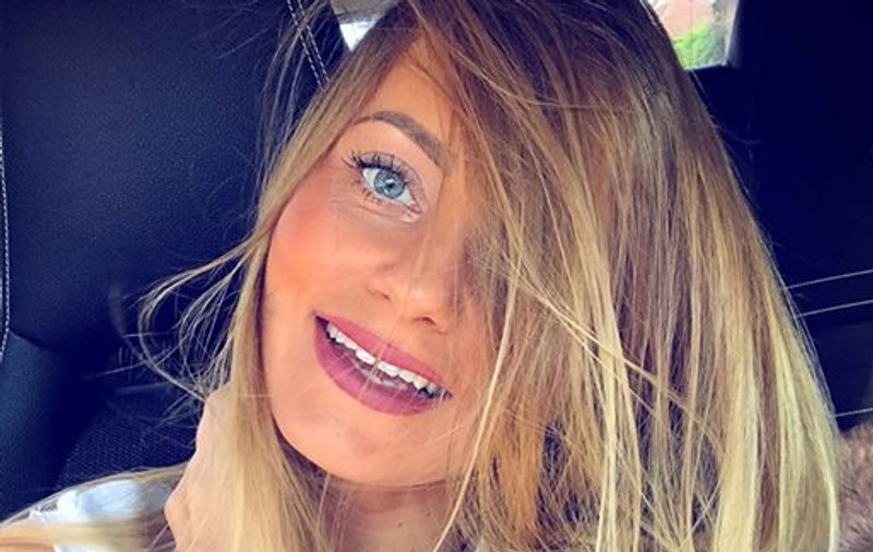 Sylvia a fost cerută în căsătorie după 5 ani de relație. “S-a întâmplat în vârful unui munte”