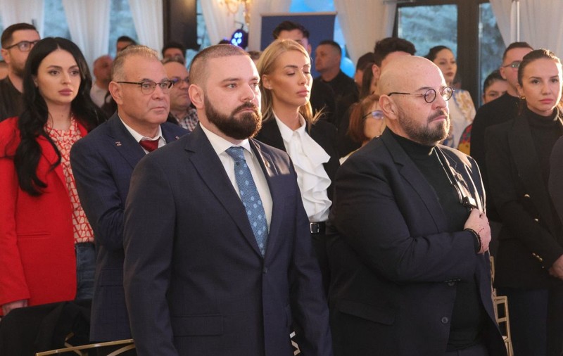 G4Media: Primăria Sectorului 5 a atribuit un contract de 40 de milioane de euro unei firme de pază al cărei patron de facto este un coleg de partid al lui Piedone