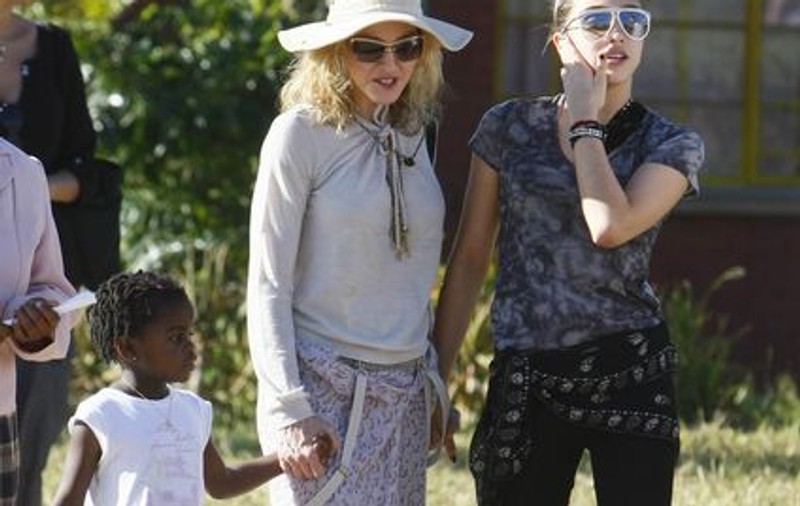 Madonna vrea să pună bazele unui orfelinat în Malawi