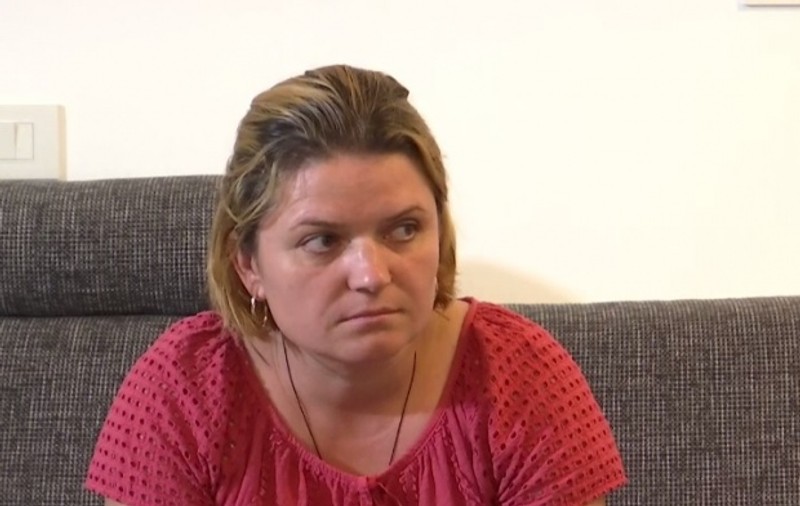 Mama Alexandrei Măceşanu, despre motivul pentru care a refuzat să predea buletinul fiicei sale: „Ne legăm de orice speranţă că într-o bună zi fata o să intre pe poartă”