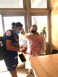 Cristina Neagu, la triajul epidemiologic efectuat înaintea meciului FOTO: Sportsnet Group
