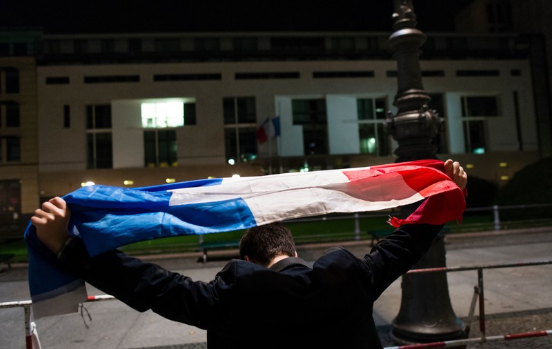 Mobilizare generală la Paris! Oamenii și-au deschis ușa, pentru suferinzi