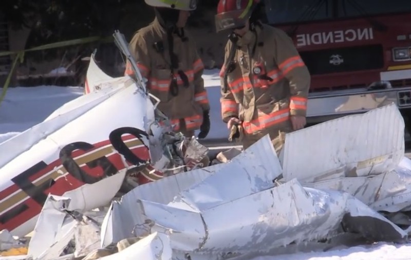 Două avioane s-au ciocnit deasupra unui mall în Canada. Un român,  martor la accident