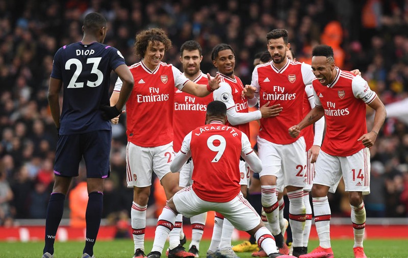 Arsenal Londra are toți jucătorii plasați în carantină. Motivul pentru care s-a luat această decizie