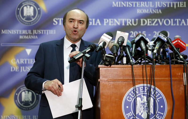 Ce a discutat Tudorel Toader cu ministrul justiției sârb despre Sebastian Ghiță
