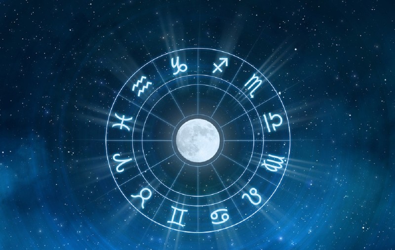 Luna plină din 29 iulie deschide un nou capitol. Este momentul astral care îți poate schimba direcția vieții