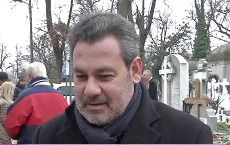 Ionuț Dolănescu a mers la mormântul lui Ion Dolănescu. Ce a descoperit în ziua în care tatăl lui ar fi împlinit 79 de ani