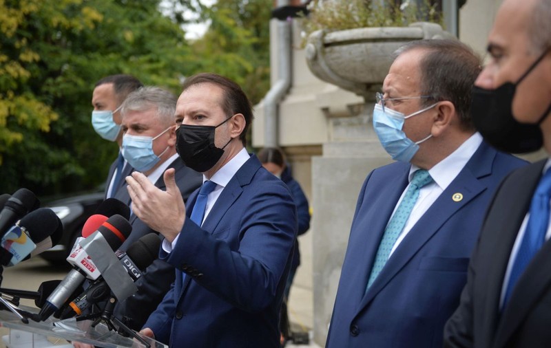 Cîțu îi cere din nou lui Cioloș să discute cu AUR și PSD pentru formarea unui nou Guvern, după ședința PNL de azi