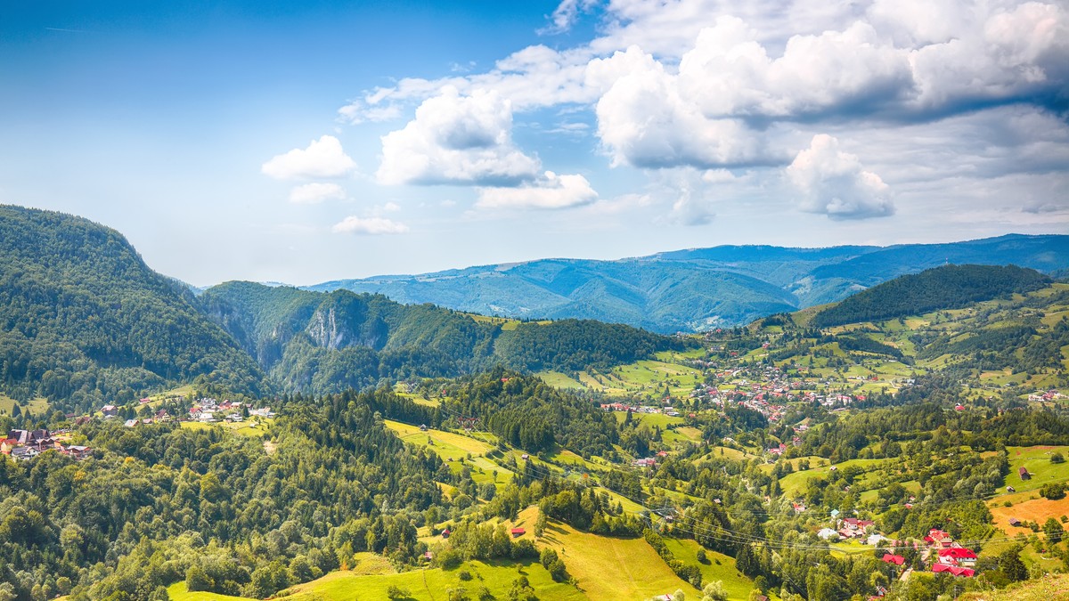 Cheile Dambovicioarei activitati si obiective turistice