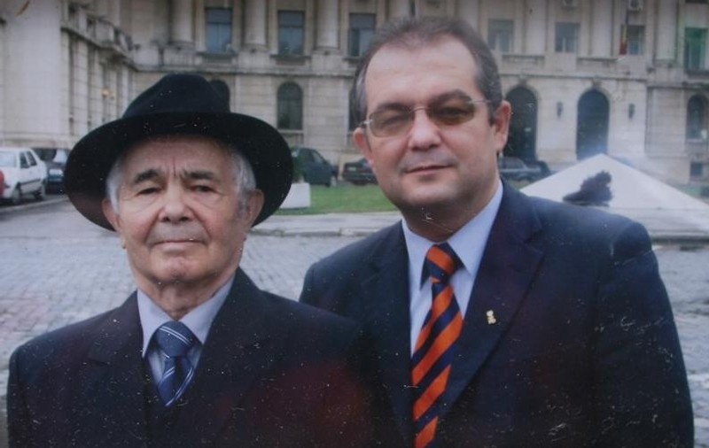 Boc despre sănătatea tatălui său: "Nu ne aşteptăm la minuni"