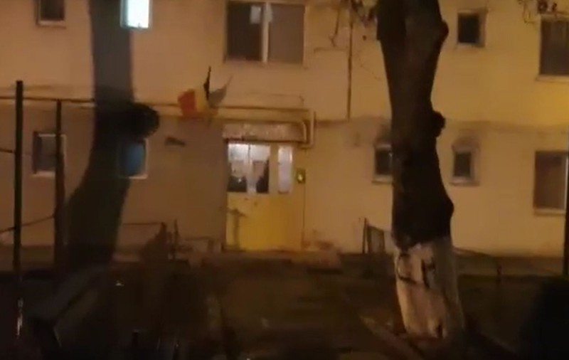 VIDEO/ Primele imagini de la locul dublei crime din Buftea. Un bărbat și-a ucis cu cuțitul iubita și soacra